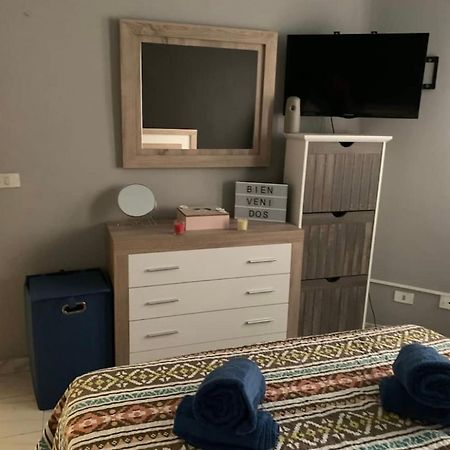 Apartamento Brisas Del Medano Apartment ภายนอก รูปภาพ