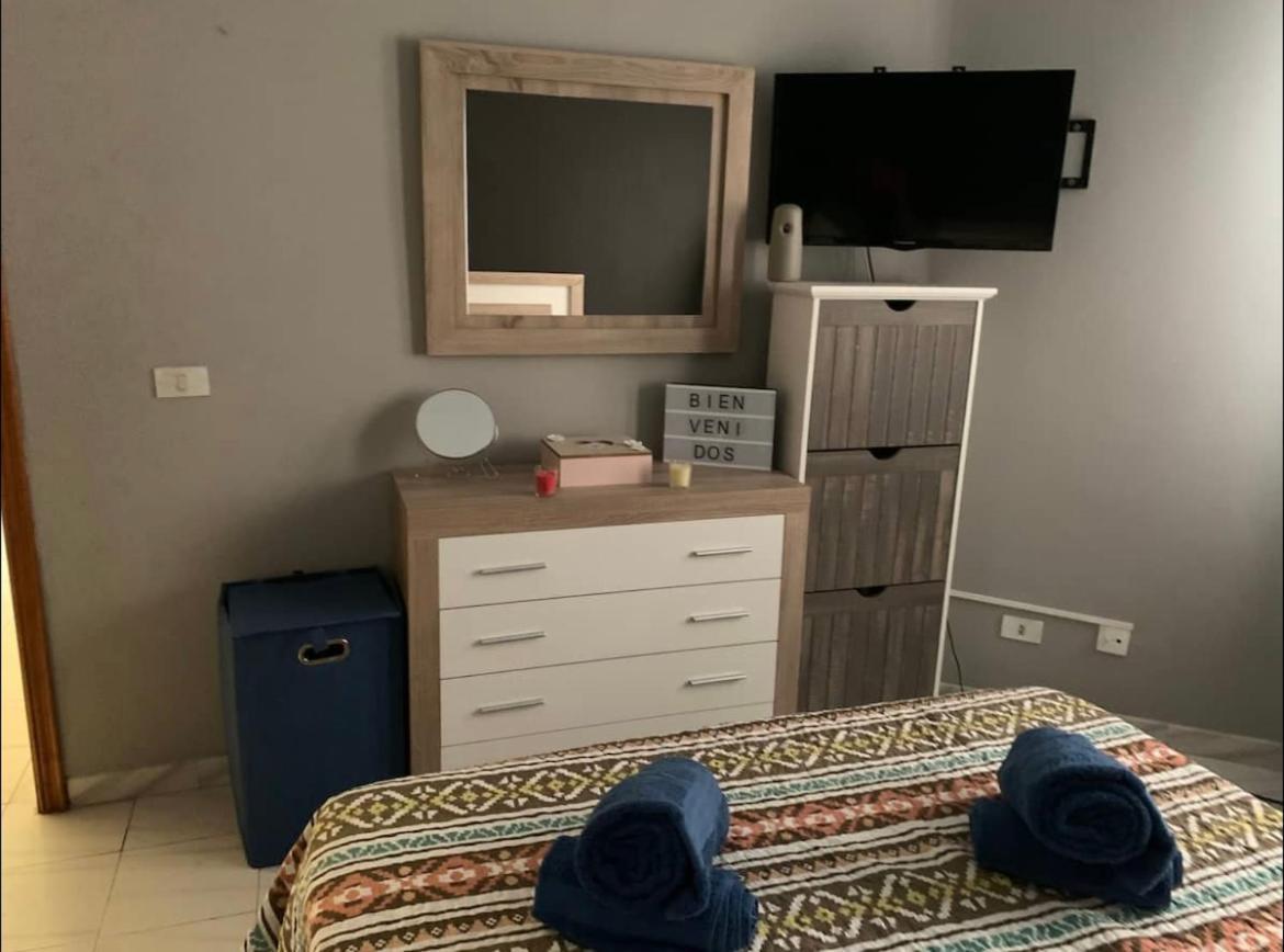 Apartamento Brisas Del Medano Apartment ภายนอก รูปภาพ